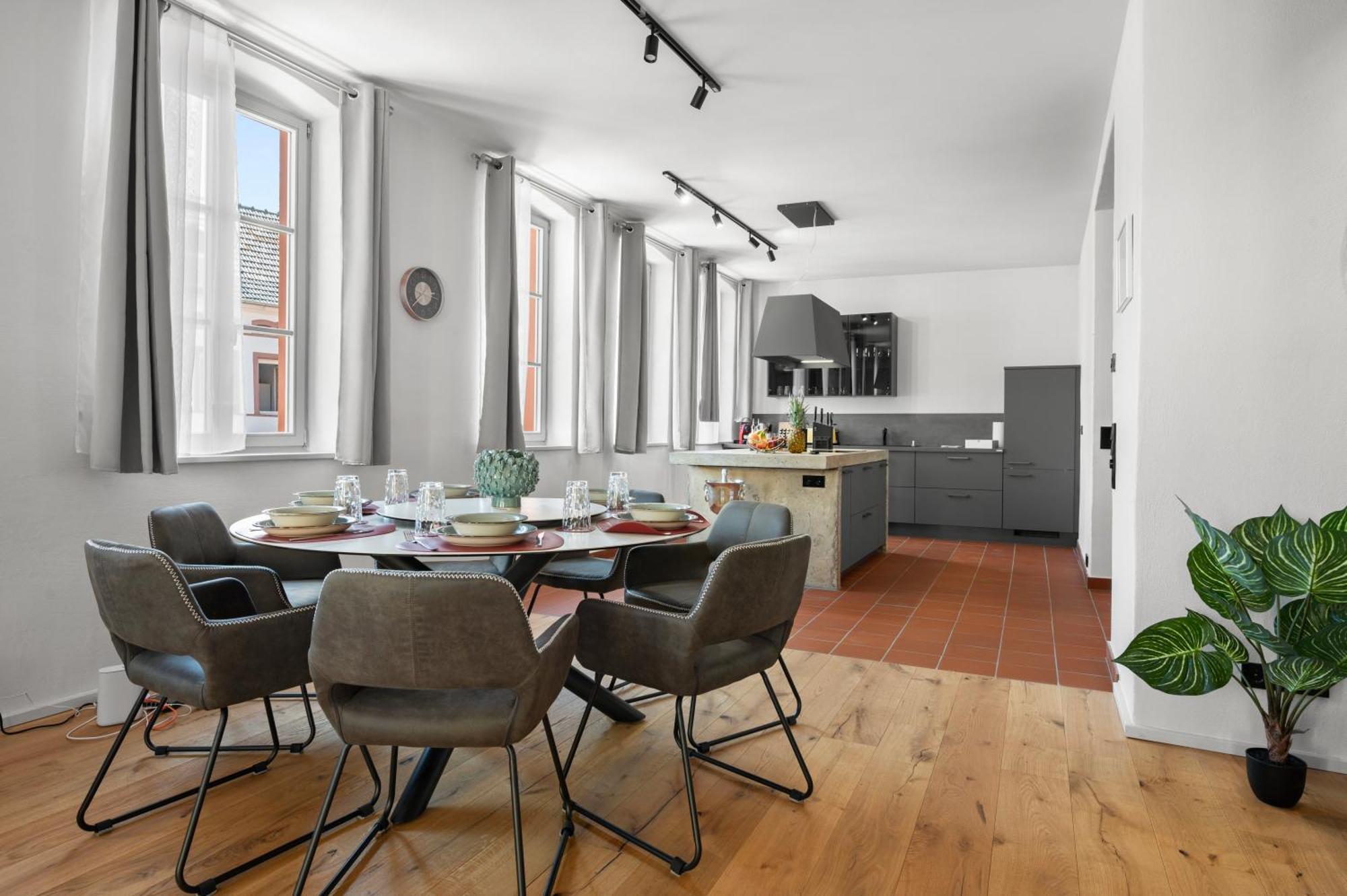 Lit Living Gruenstadt - Luxury- Style Boutique Apartments Exterior foto